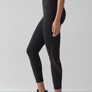 Lululemon Invigorate tight